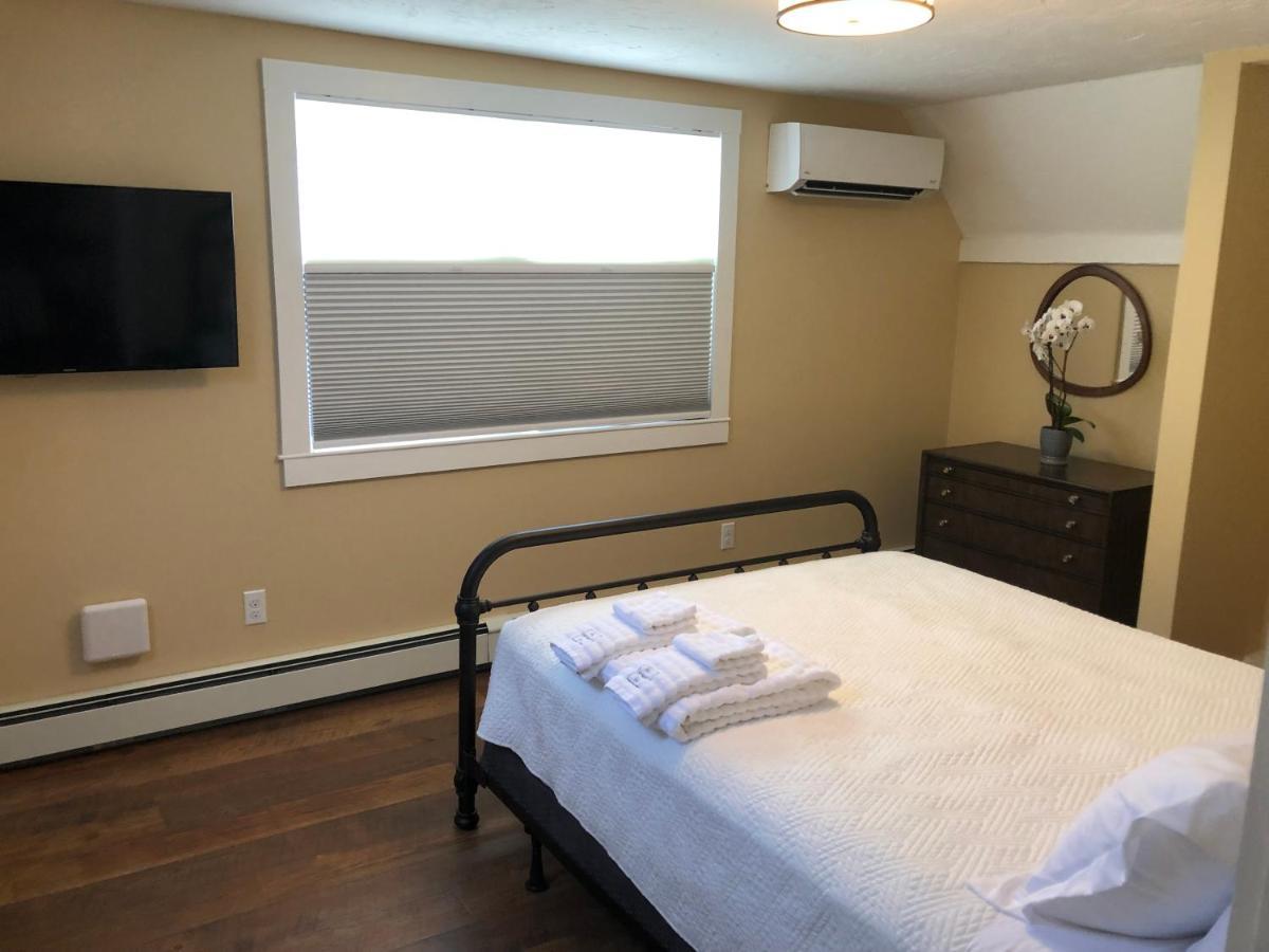 Sea Street Inn Hyannis Port Ngoại thất bức ảnh