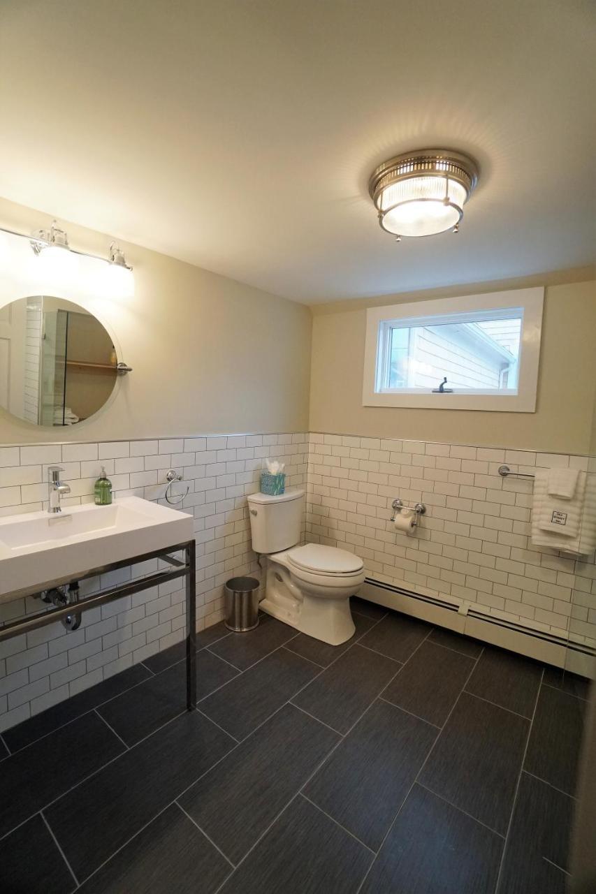 Sea Street Inn Hyannis Port Ngoại thất bức ảnh